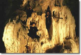 Concerto nelle Grotte di Toirano (SV)
